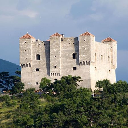 Studio Apartman Grga Zengg Kültér fotó